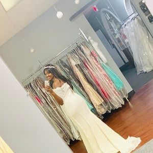 Beautiful Elegant Off the Shoulder Wedding Dress